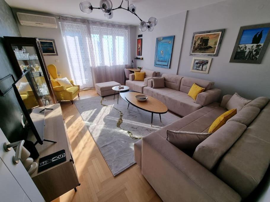 Luxury Apartment Emas Old Town Sarajevo Dream View Luaran gambar
