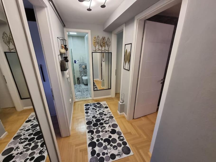 Luxury Apartment Emas Old Town Sarajevo Dream View Luaran gambar
